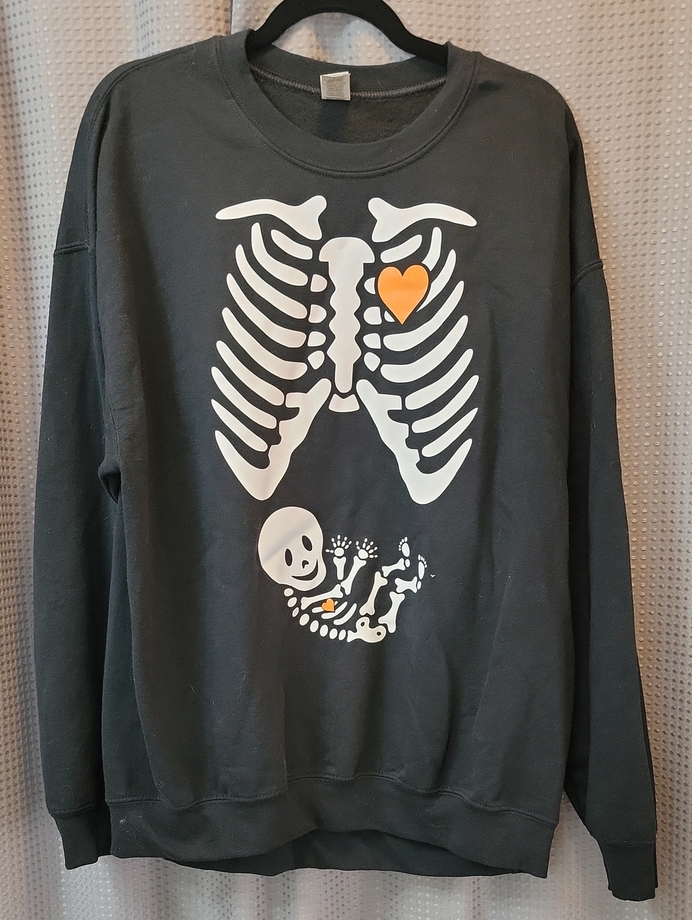 NWOT Halloween Maternity Skeleton and Baby Skelton Sweatshirt Size XL